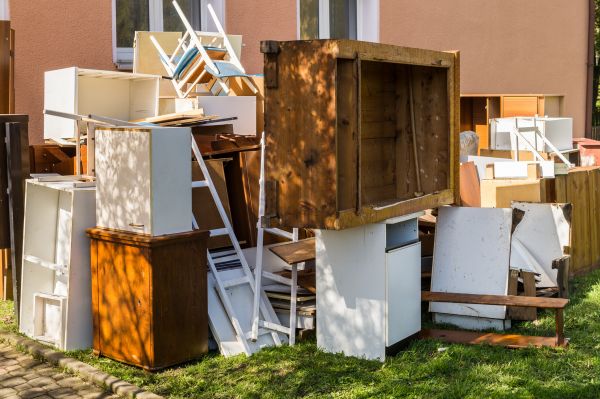 Junk Haul Away Service in Duluth