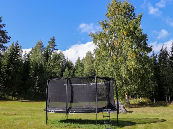 Trampoline Removal in Duluth