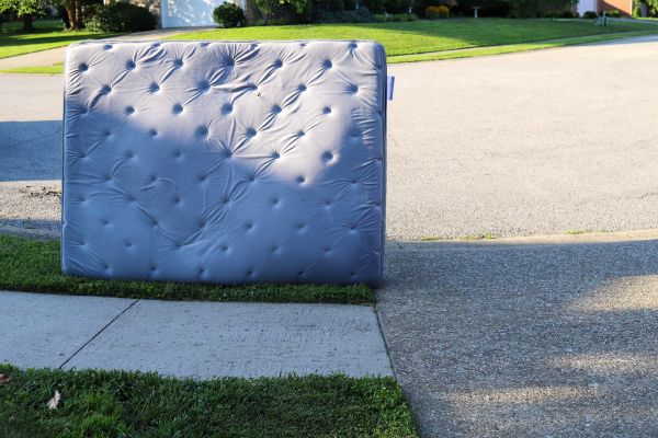 Mattress Removal Service in Duluth